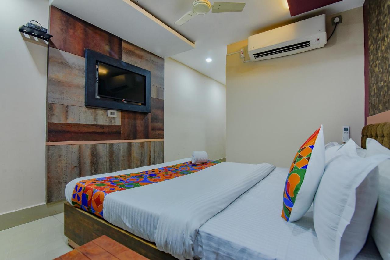 Fabhotel Middleton Desire - Nr Niladri Vihar Square Bhubaneswar Exterior foto