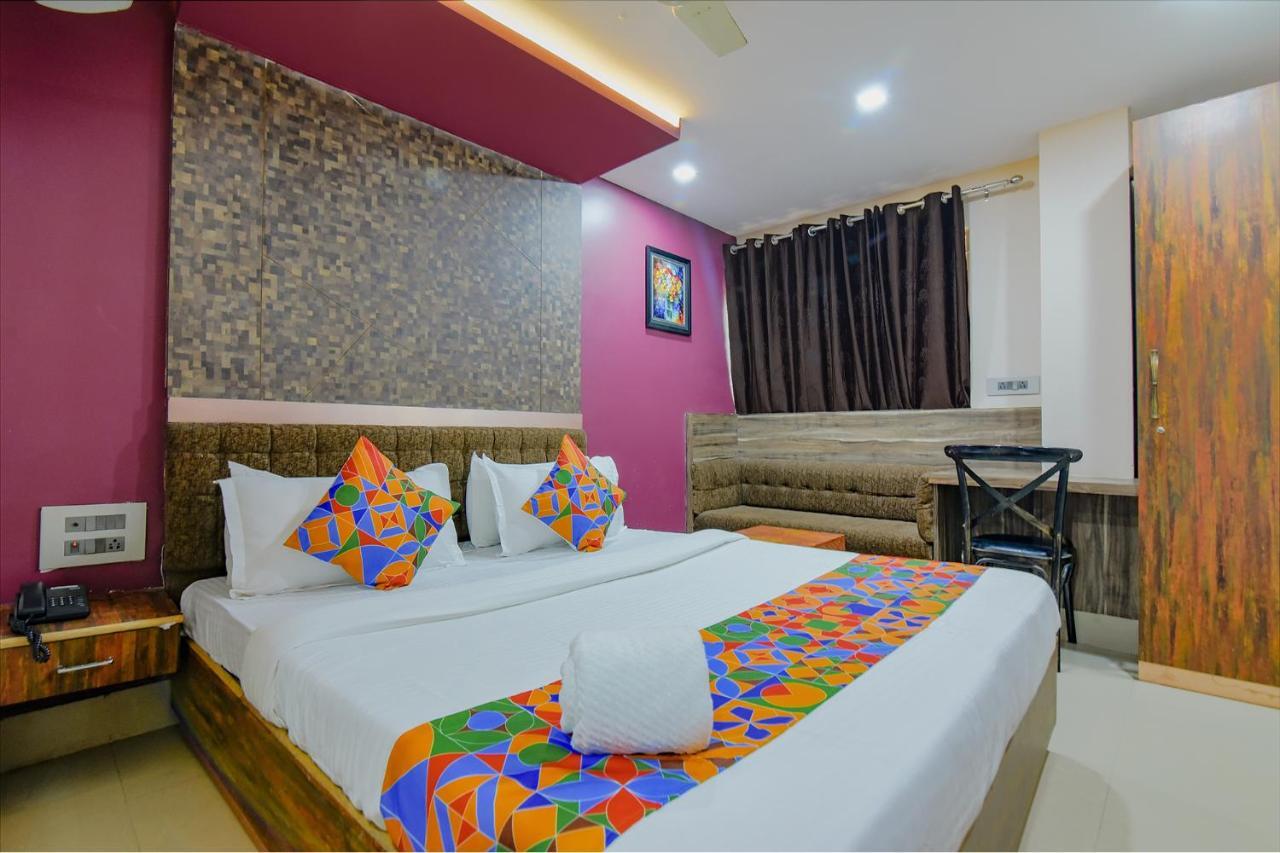 Fabhotel Middleton Desire - Nr Niladri Vihar Square Bhubaneswar Exterior foto